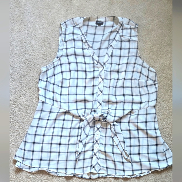 torrid Tops - Torrid Georgette Peplum Tie Front Plaid Shirt Size 1X